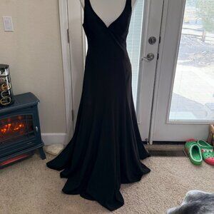 NWT Vera Wang Black Evening Gown Dress SZ 10